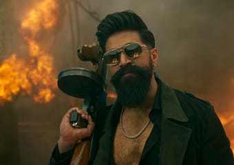 Yash’s Toxic Trailer Out: Hardcore Romance Meets Raw Action img_9895.jpg